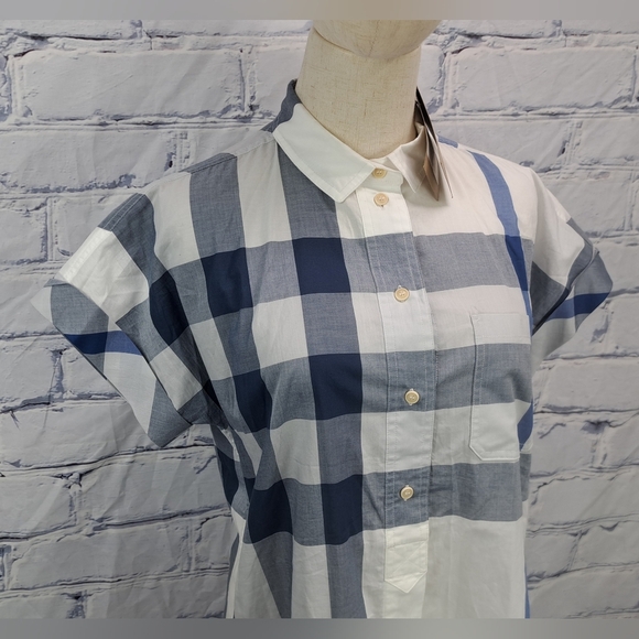 NWT Burberry Women's Button Down Shirt White Blue Check Short SleeveSummer Small - Picture 2 of 16